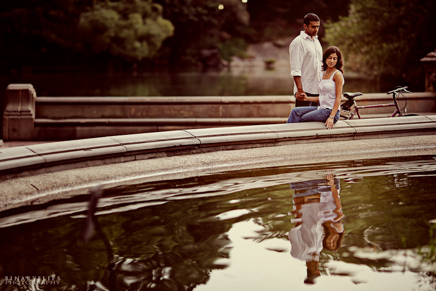 Tipsy & Vishal's New York Engagement Binaryflips
