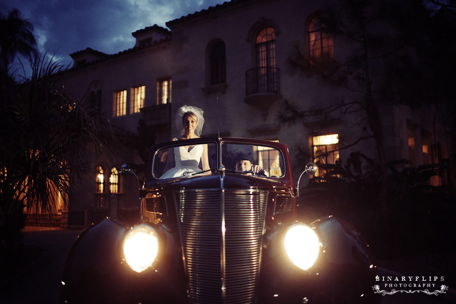 Sarah & Keegan by Binaryflips Photography